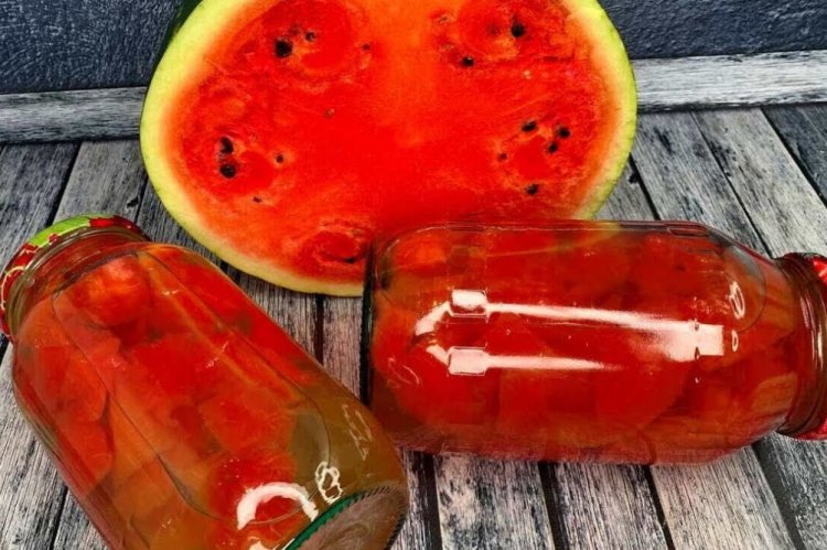 Watermelon Compote in Syrup for Winter