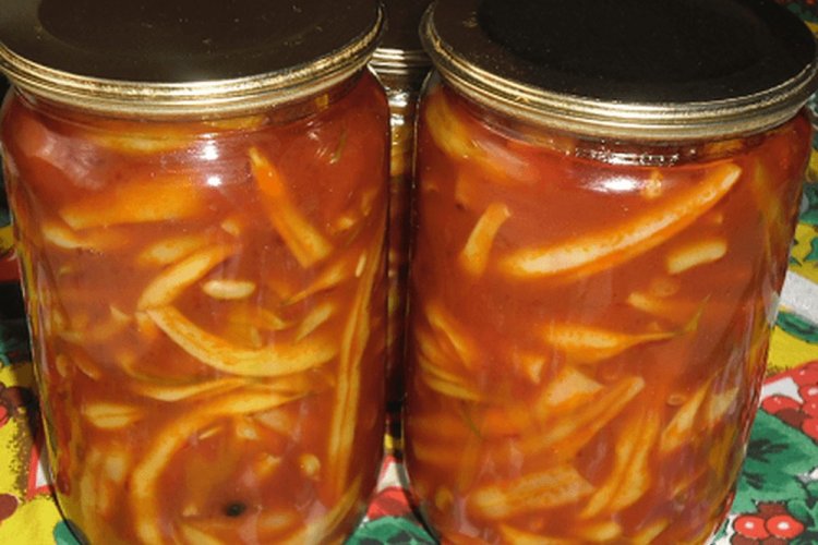 Grüne Bohnen mit Tomaten und Paprika