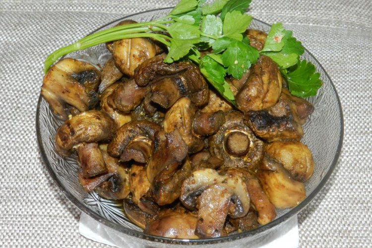 Champignons in Folie vom Grill