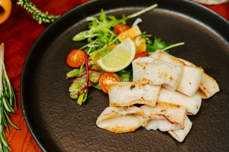Tintenfisch vom Elektrogrill