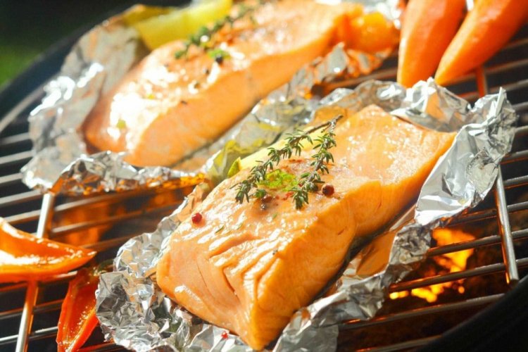 Rotfisch in Folie vom Grill
