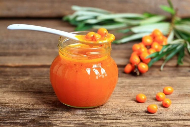 Sanddornmarmelade mit Ingwer und Zitronensaft