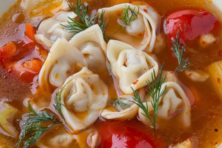 Tschutschwara mit Pelmeni