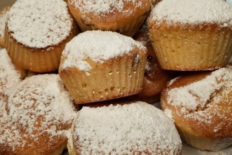 Kefir Muffins with Semolina