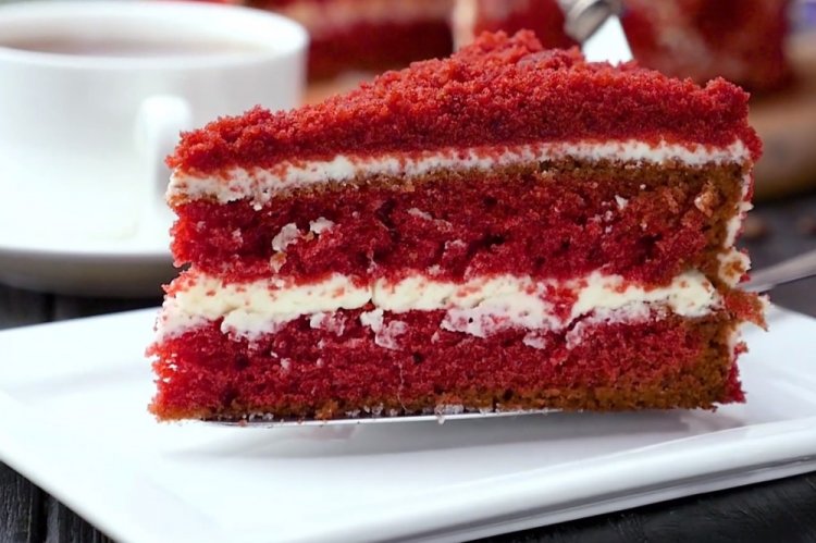 Crema con leche condensada cocida para pastel Red Velvet