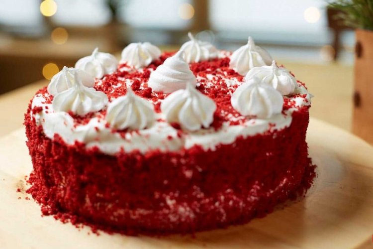 Crema de crema agria y nata para pastel Red Velvet
