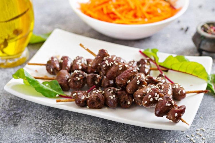 Scharfe Hähnchenherz-Spieße nach koreanischer Art