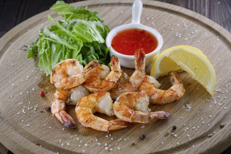 Garnelen in Knoblauch-Zitronen-Marinade vom Grill