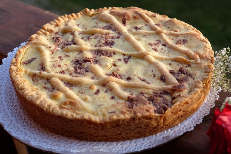 Crostata with Ginger and Savoiardi Biscuits