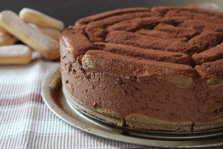 No-Bake Chocolate Cake