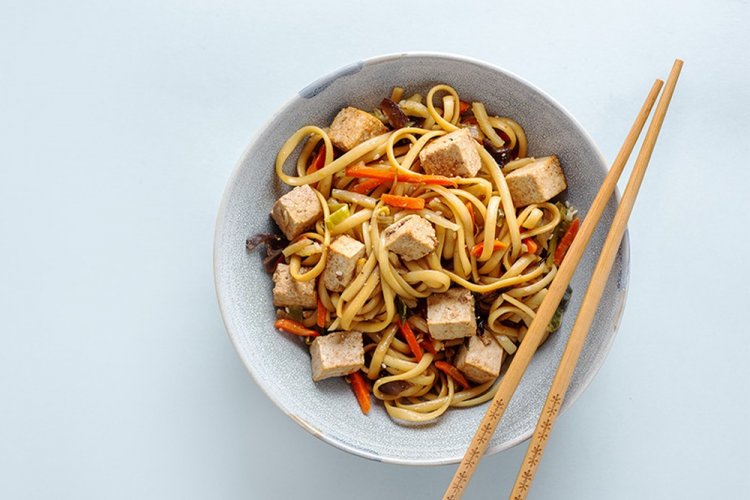 Nudeln mit Tofu