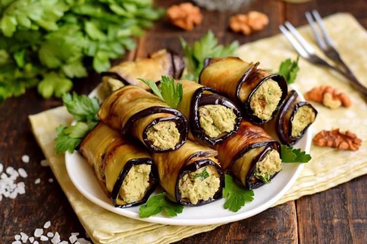 Eggplant Rolls with Nuts