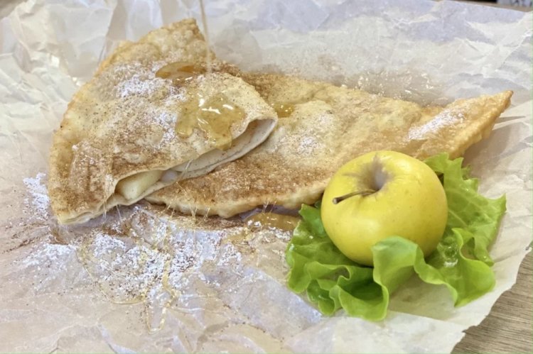 Füllung für Tschebureki mit Bananen und Äpfeln