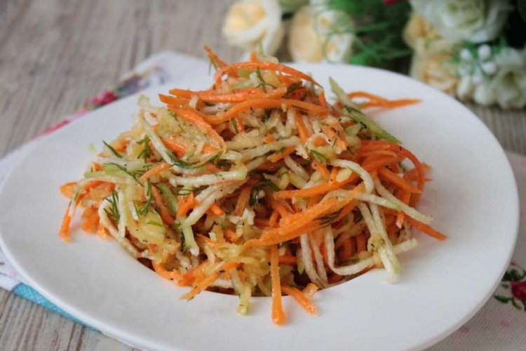 Rettich- und Karottensalat