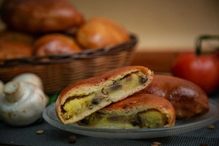 Potato Filling with Pickled Mushrooms