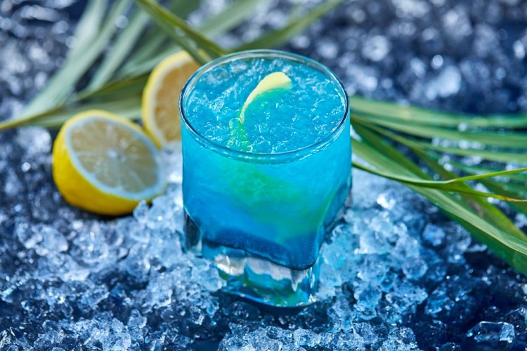 Blue Lagoon with Lime and Pineapple
