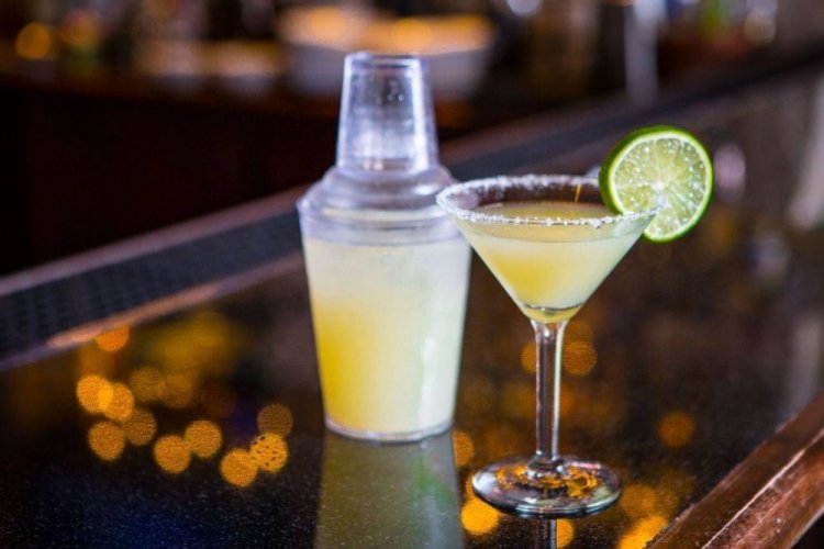 Margarita with Lemon Juice