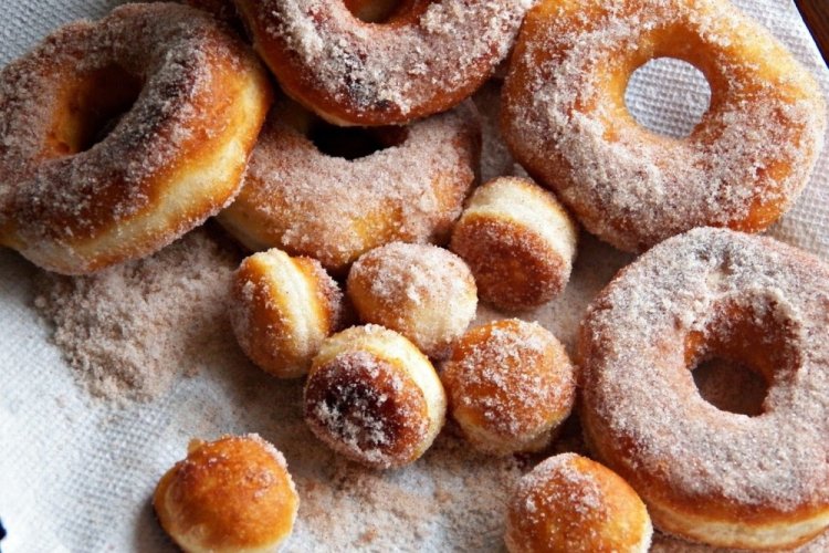 Kefir Doughnuts with Semolina