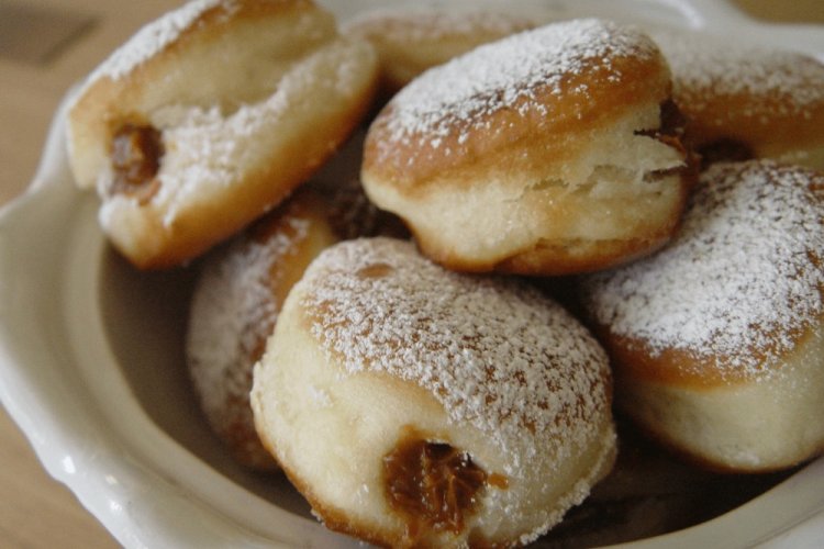 Kefir Doughnuts with Jam Filling