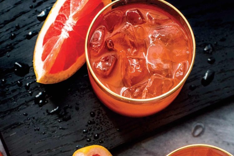 Punch with Tequila and Grapefruit