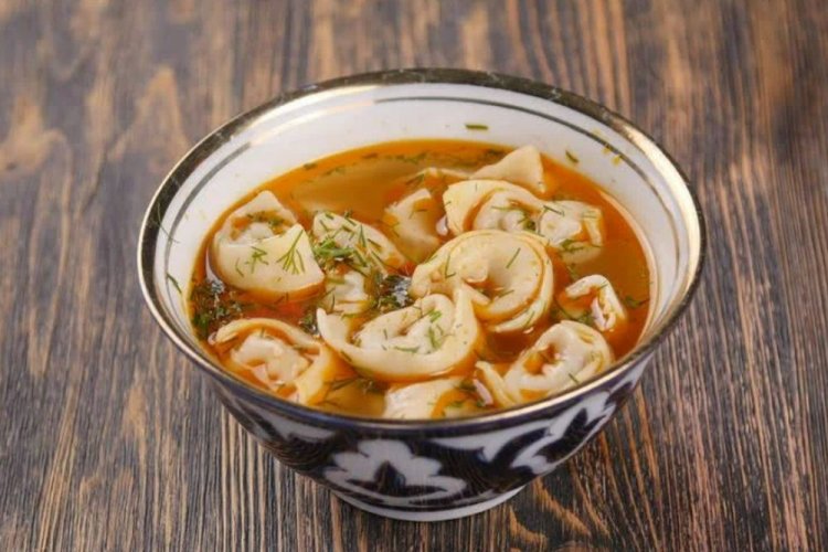 Chuchvara de ternera en caldo picante
