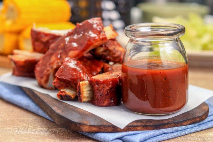 Salsa barbacoa con aroma a humo