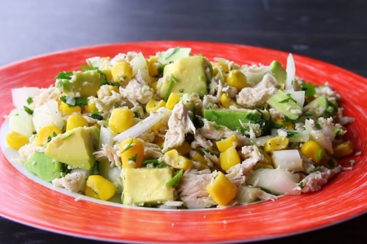 Avocado, Chicken, and Corn Salad