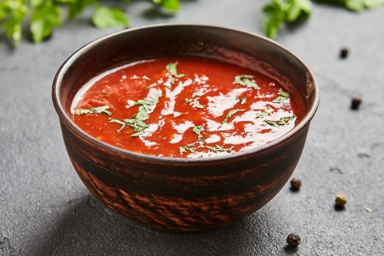 Salsa de pasta de tomate con mostaza