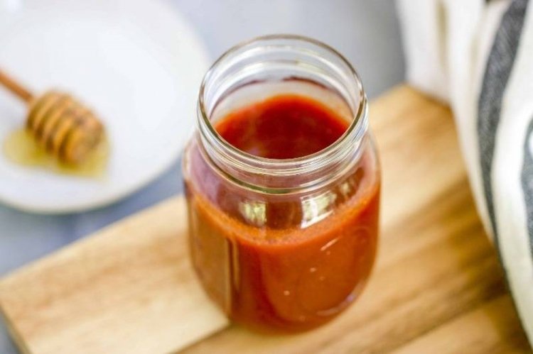 Salsa de pasta de tomate con miel