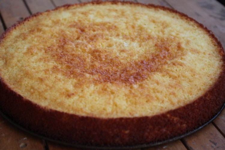 Pastel de sémola en sartén