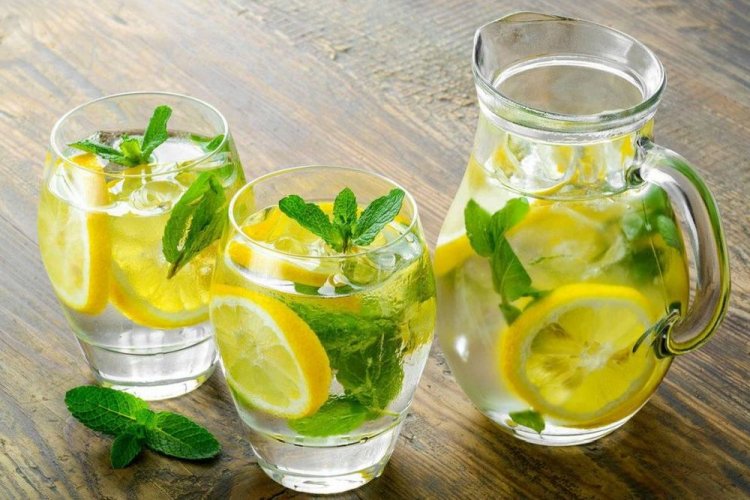 Classic Homemade Lemonade