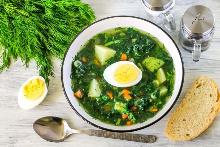 Nettle and Vegetable Soup with Egg