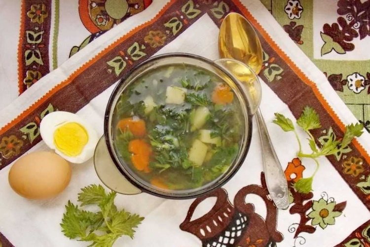 Nettle Soup with Carrots and New Potatoes