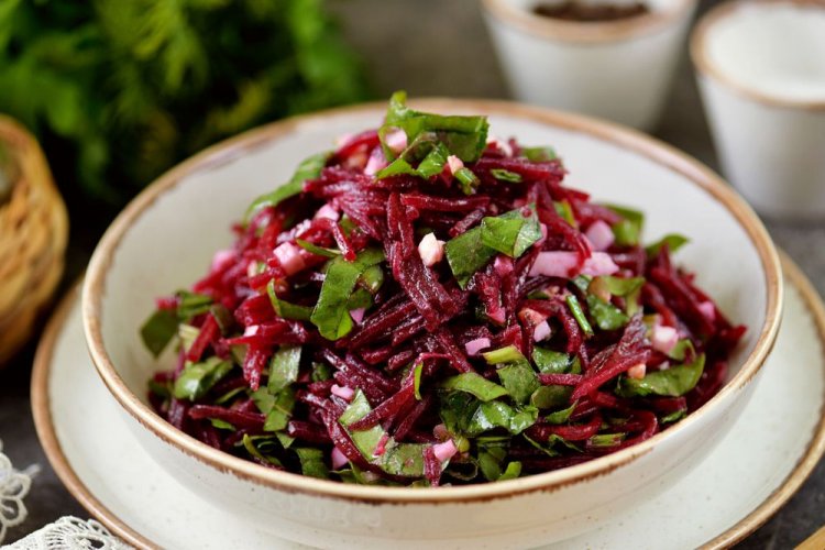 Beetroot Salad with Sorrel and Cilantro