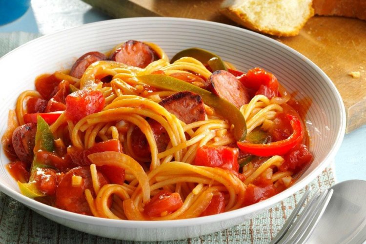 Pasta with Sausages and Vegetables