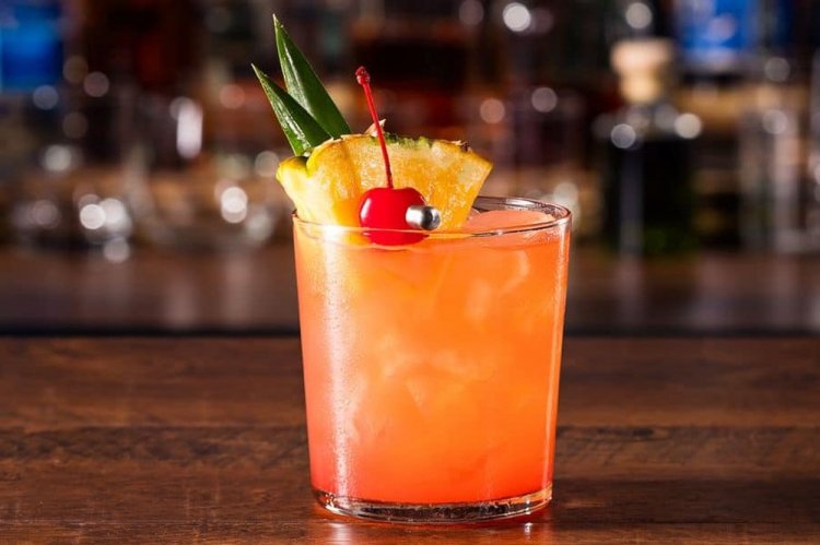 Mai Tai with two types of rum
