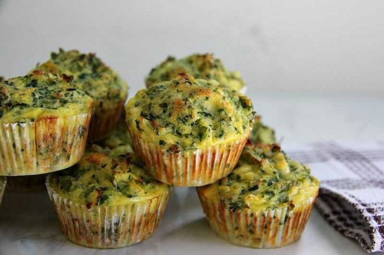 Cottage Cheese Muffins with Sorrel and Nuts