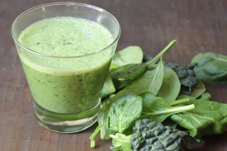 Sorrel and Banana Smoothie