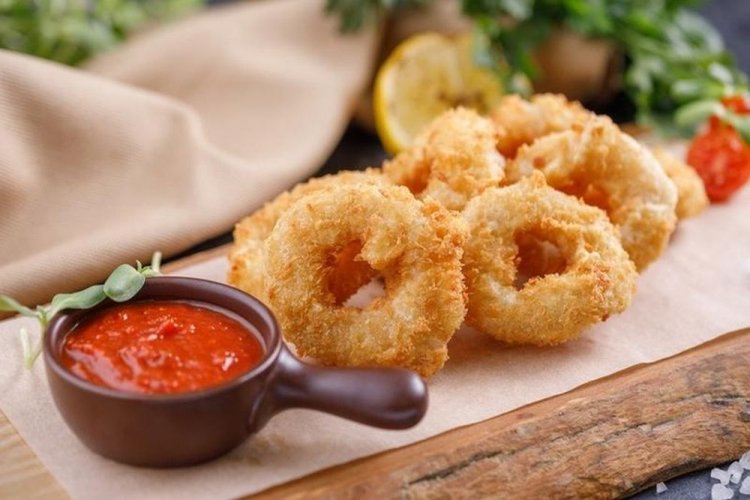 Calamares rebozados a la italiana
