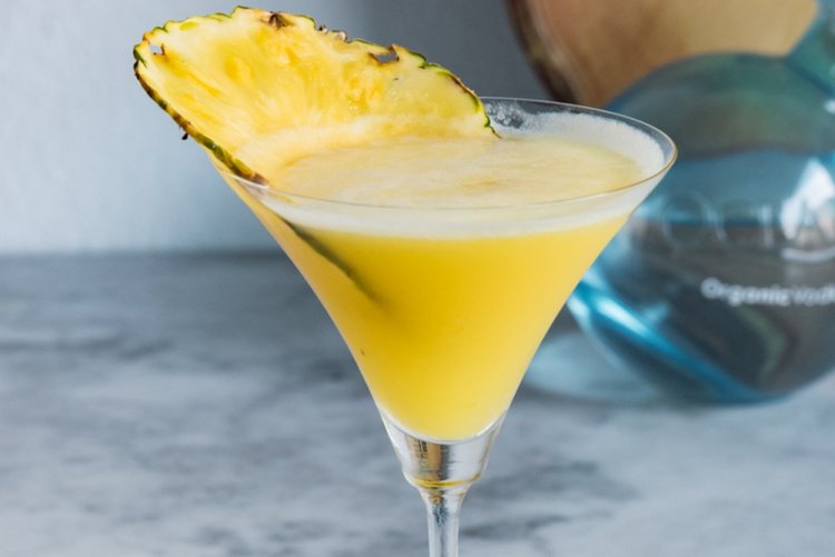 Martini de piña