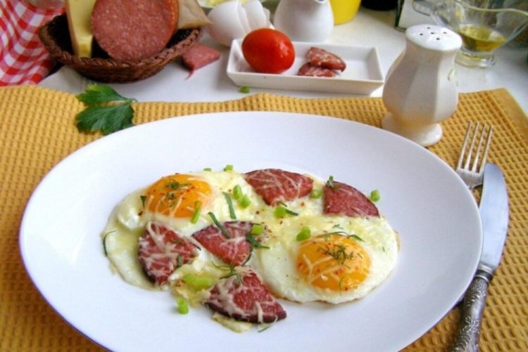 Sausage and Egg Scramble with Cheese
