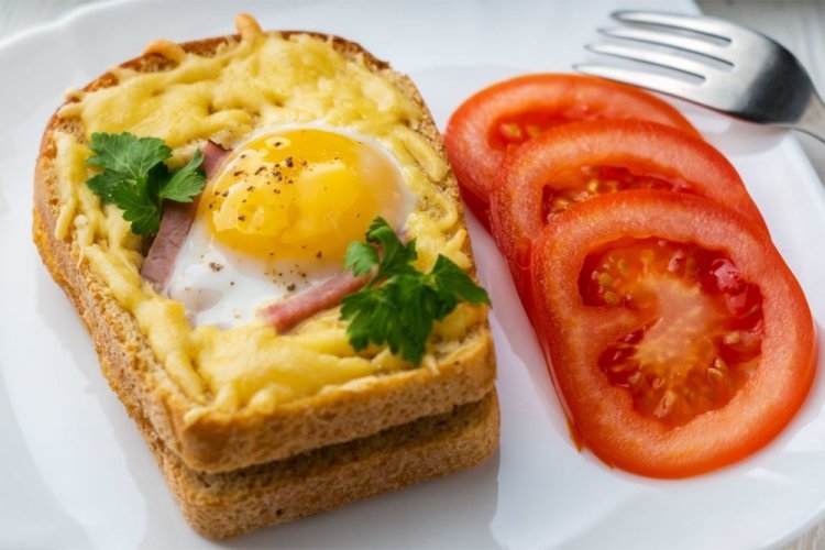 Sausage and Egg Scramble in Bread