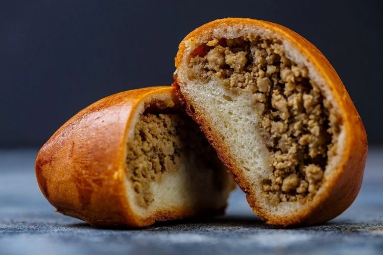 Con carne y cebolla