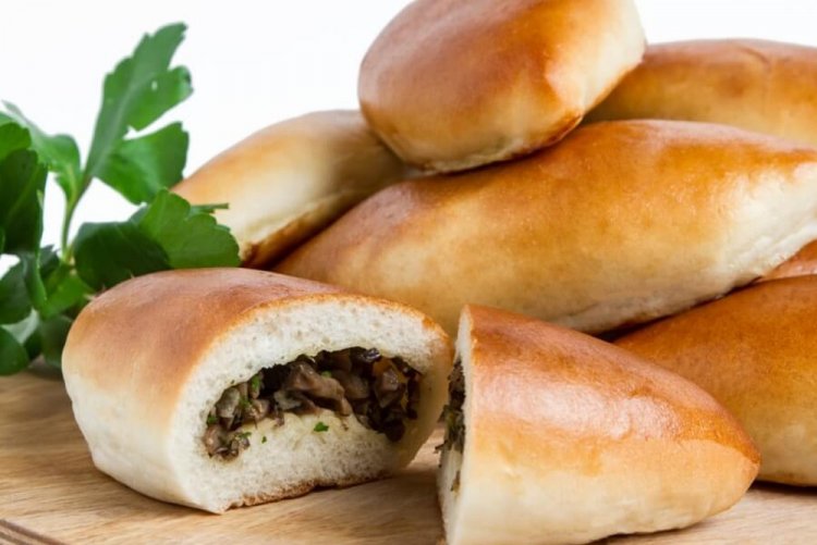 Relleno con carne y champiñones para empanadillas