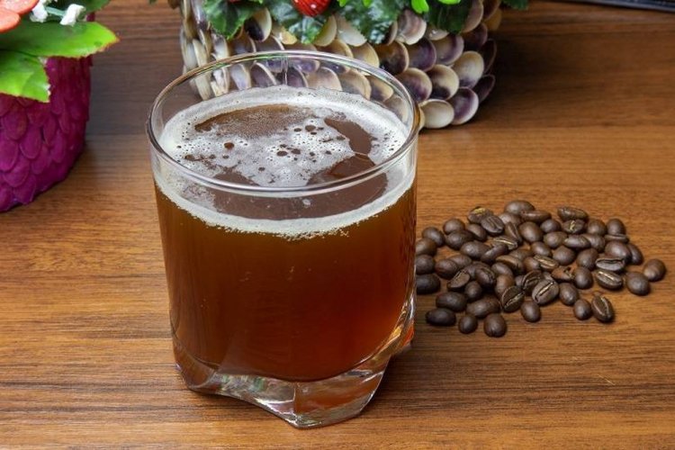 Dry Yeast Kvass with Coffee