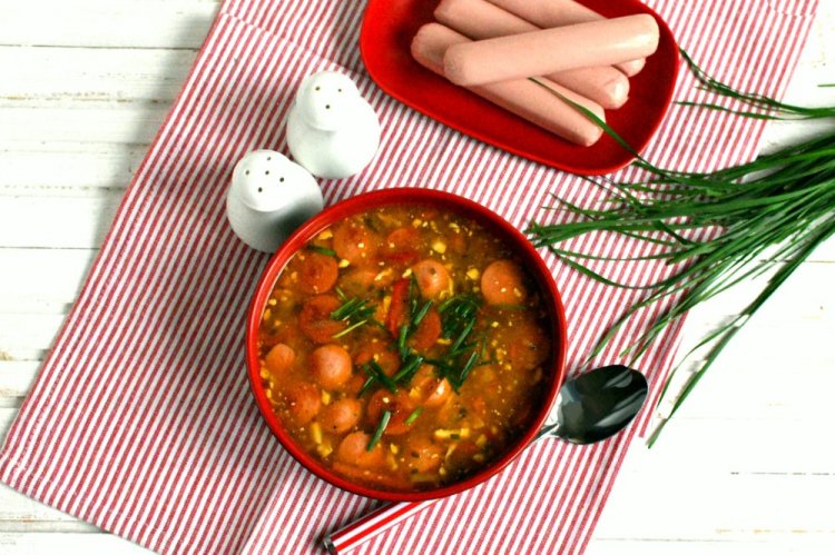 Sausage, Vegetable, and Spinach Soup