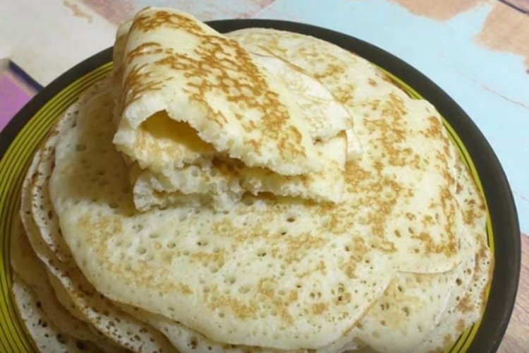 Yeast Pancakes with Semolina