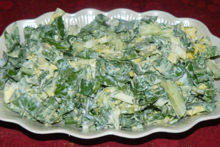 Ensalada de espinacas y huevos