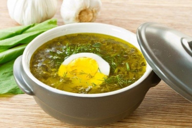 Green Shchi (Sorrel Soup)