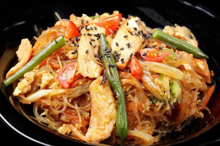 Funchoza with Green Beans